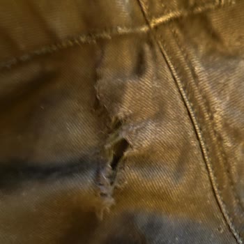 Mavi Kot Pantolon İkinci Kullanımda Yırtıldı Ayıplı Ürün Değişimi Talebi