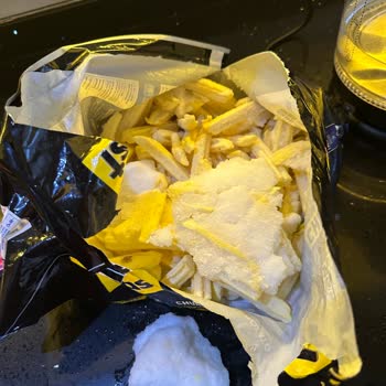 Feast Churros Kesim Patates'ta Buzlu İçerik: Tekrarlanan Kalite Sorunu