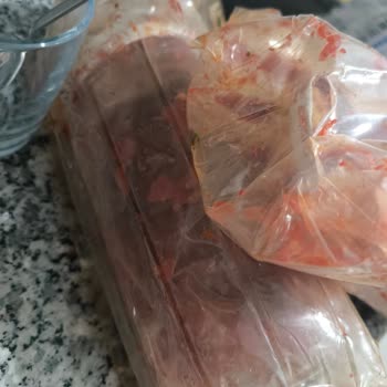 Dört Kutu Patlamış Domates Turşusunun İadesi Ve Yeniden Gönderilmesi Talebi