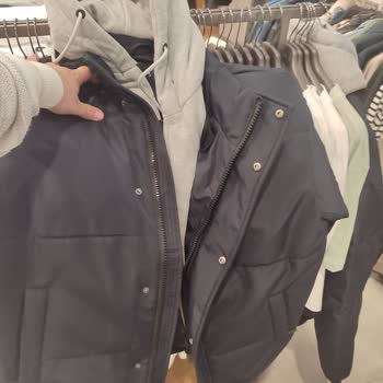 Aynı Montun Değişiminde 1.300 TL Fiyat Farkı İstenmesi