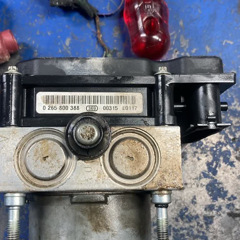 Hyundai Motor Getz ABS Beyni Fiyatı Çılgınca Yüksek Ve Garanti Yok