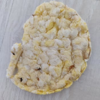 Şok Mağazasından Aldığım Eti Gong Ürününün İçindeki Kararmış Cisimler Hijyen Sorunu