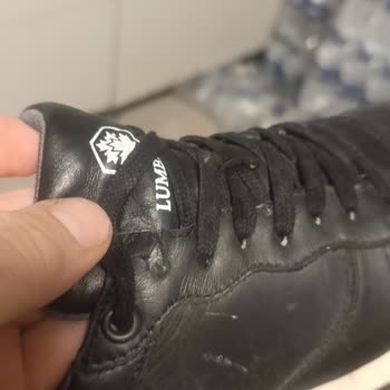 FLO Mağazasından Alınan Lumberjack Ayakkabısının Yan Açılmaları Ve Ücretsiz Onarım Talebi