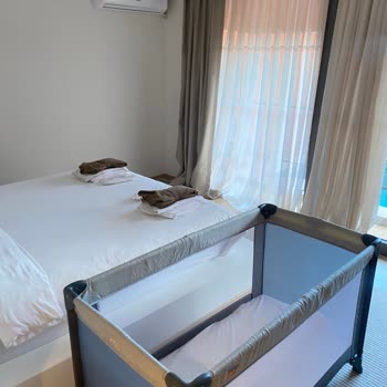 Sabel Villas 12.000 TL'lik Ödeme Sonrası Hijyenik Olmayan Suit Oda ve Reddedilen İade