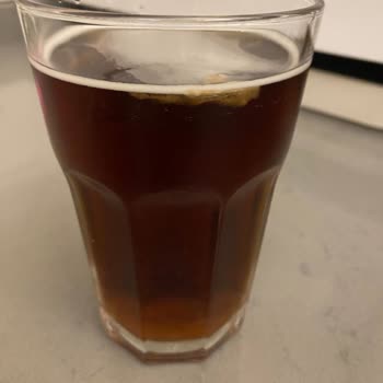 Çaykur Didi Mantar Görünen Şişeden Gelen Ekşi Tat ve Sağlık Endişesi