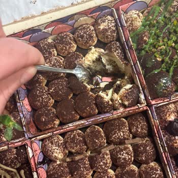 Renkli Karton Tabakların Gıda Uygun Olmadığı Ve İade Talebi