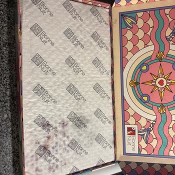 Renkli Karton Tabakların Gıda Uygun Olmadığı Ve İade Talebi