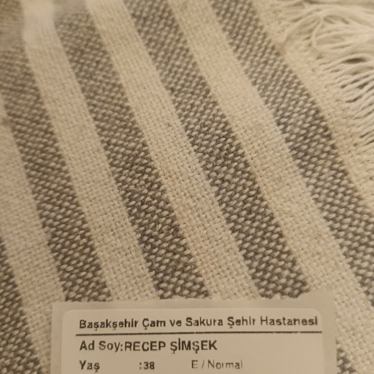 Çelişkili Ortopedi Tavsiyesi Ve On Bir Aylık Ameliyat Gecikmesi