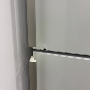 Bosch Buzdolabımda Kısa Sürede Oluşan Pas Sorunu Ve Ücretsiz Parça Değişimi Talebi