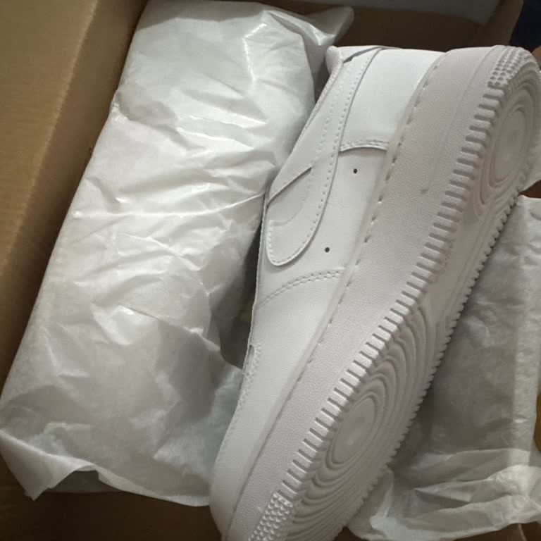 Teslim Edilmemiş Ayakkabı Ve Çözüm Bulamayan Müşteri Hizmetleri