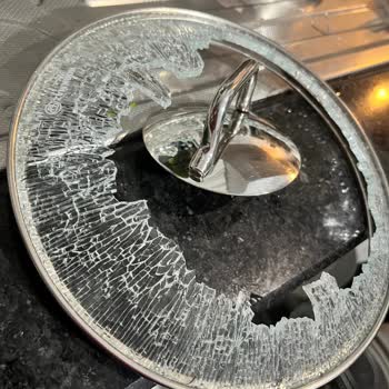 Patlayan Tencere Kapağı Ve Garanti Reddi