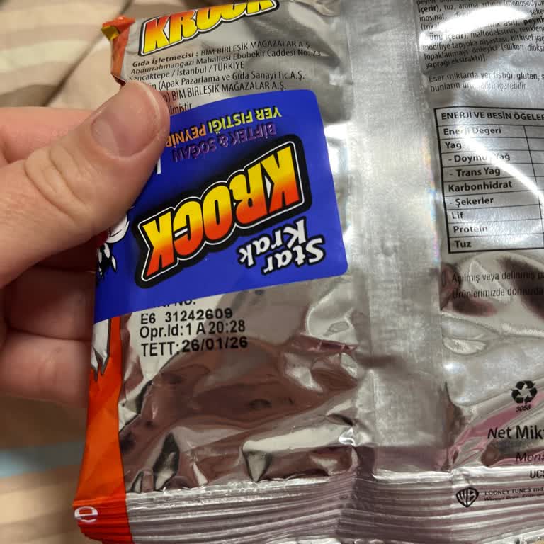 BİM Şubesinde Tarihi Geçmiş Mısır Çerezi Satışı