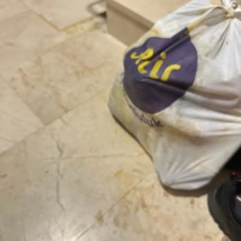 Cam Kırıklarıyla Gelen Siparişte Çocuğum Yaralandı Ve İade Talep Ediyorum