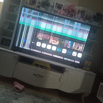 Dijitsu TV'de Sürekli Kanal Bulamama Ve Yarı Bozuk Ekran