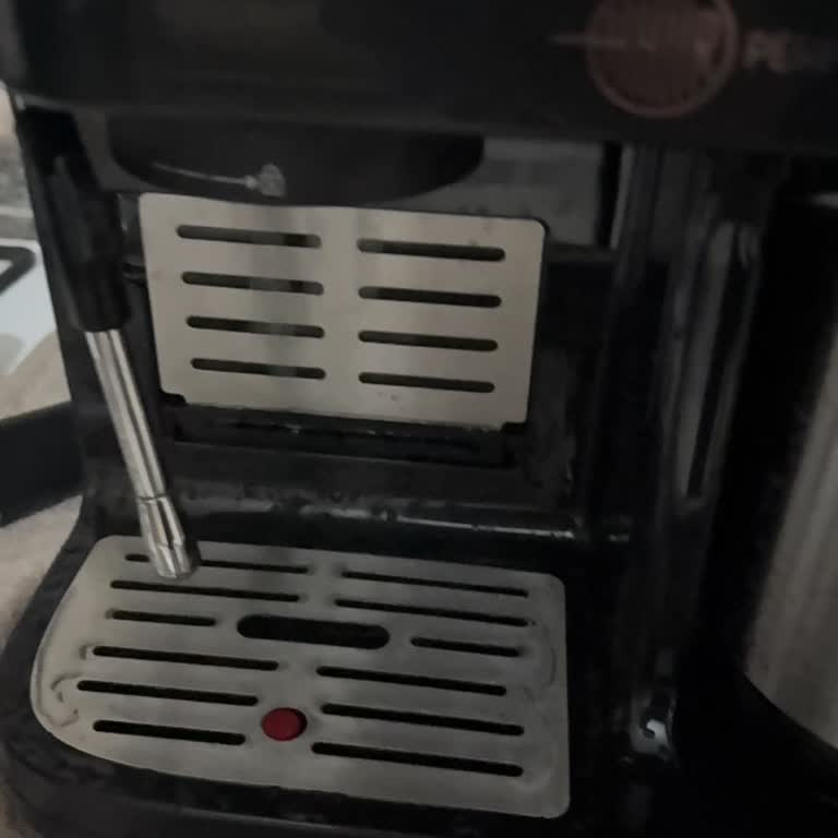 Karaca Kahve Makinesi İlk Gün Arızalı Ve Müşteri Hizmetine Ulaşılamıyor