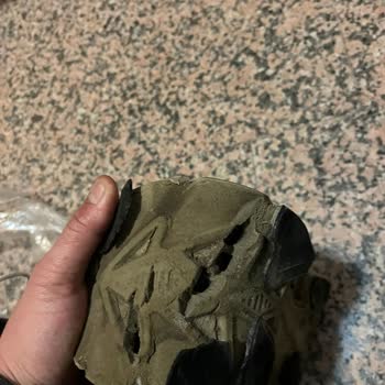 Skechers Mağazasından Alınan Ayakkabının Tabanı Hızla Deforme Olup Su Aldı