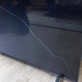 Kırık LG TV Teslimatı Ve Cevapsız Destek: Acil Değişim Talebi