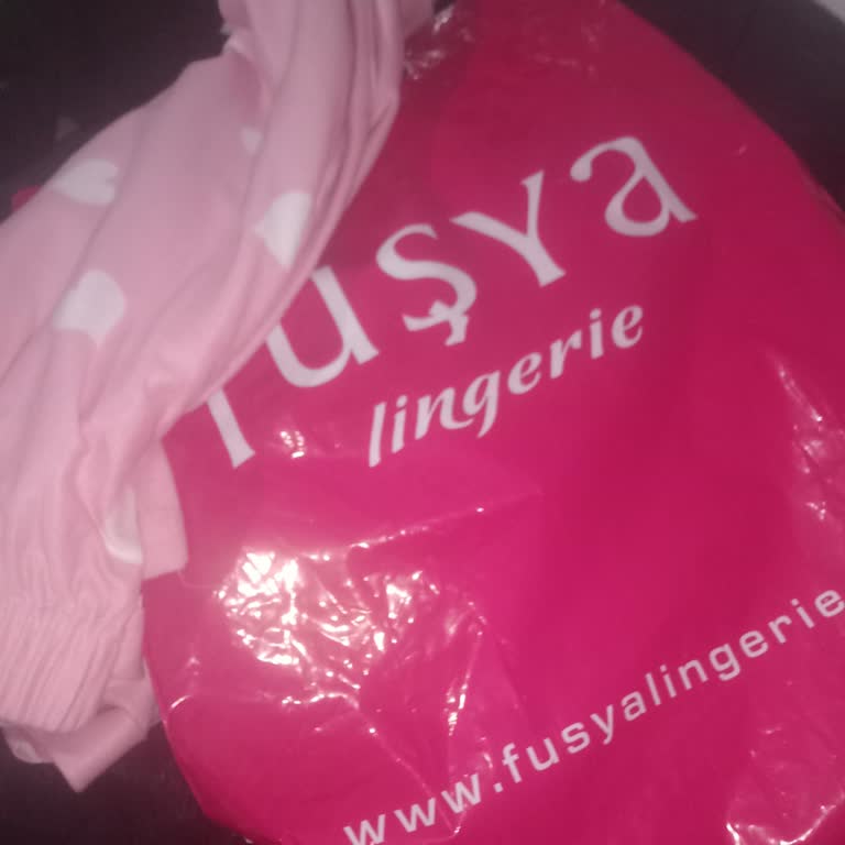 Balçova Fuşya Mağazasında Saygısız Personel Ve Değişim Hakkı İhlali