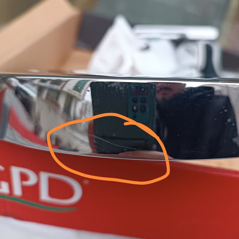 Derin Çizikli Armatür Ve Cevapsız Servis