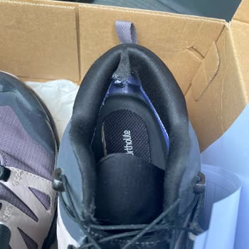 Salomon X Ultra 4 GoreTex Dikiş Yırtılması Nedeniyle Ayıplı Ürün Şikayeti