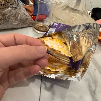 Eti Gong Ürününde Nemli Paket Ve Kağıt Tespiti