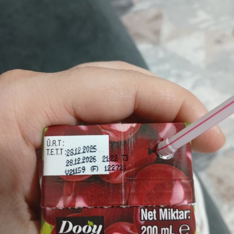 A101 Şubesinde Tarih Etiketi Manipülasyonu Ve Bozuk Meyve Suyu