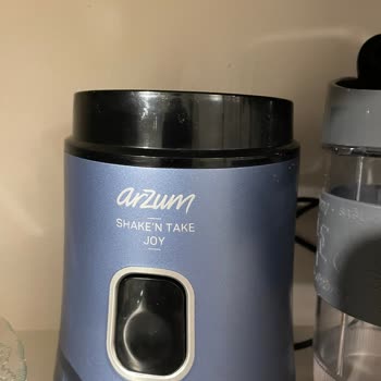 Yanık Kokusu Ve Kopan Plastik Parçalarla Güvenlik Sorunu Yaşanan Shake Makinesi