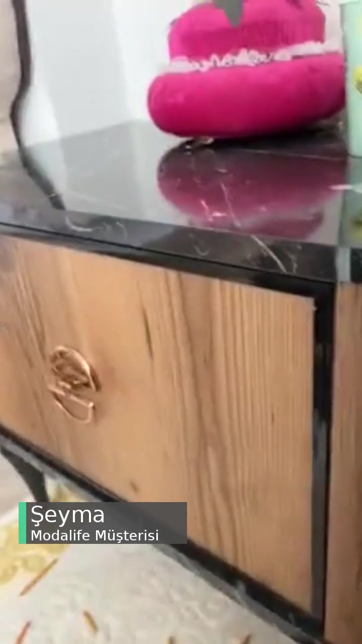 Modalife Konsol Ve Komodin Ayakları Kırıldı! videonun kapak resmi