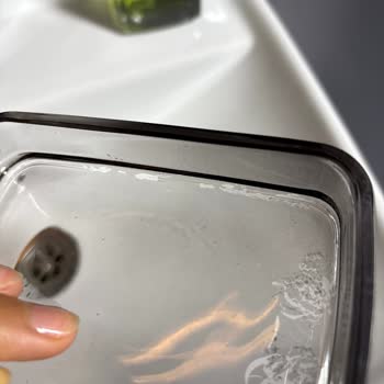 Üçlü Cam Sabunluk Setinde Kaplama Soyulması Ve İade Talebi