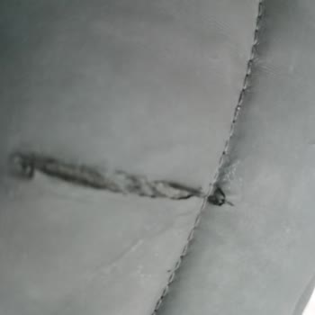 Montun Sırt Bölgesindeki Dökülmeler Nedeniyle Değişim Ve İade Talebi