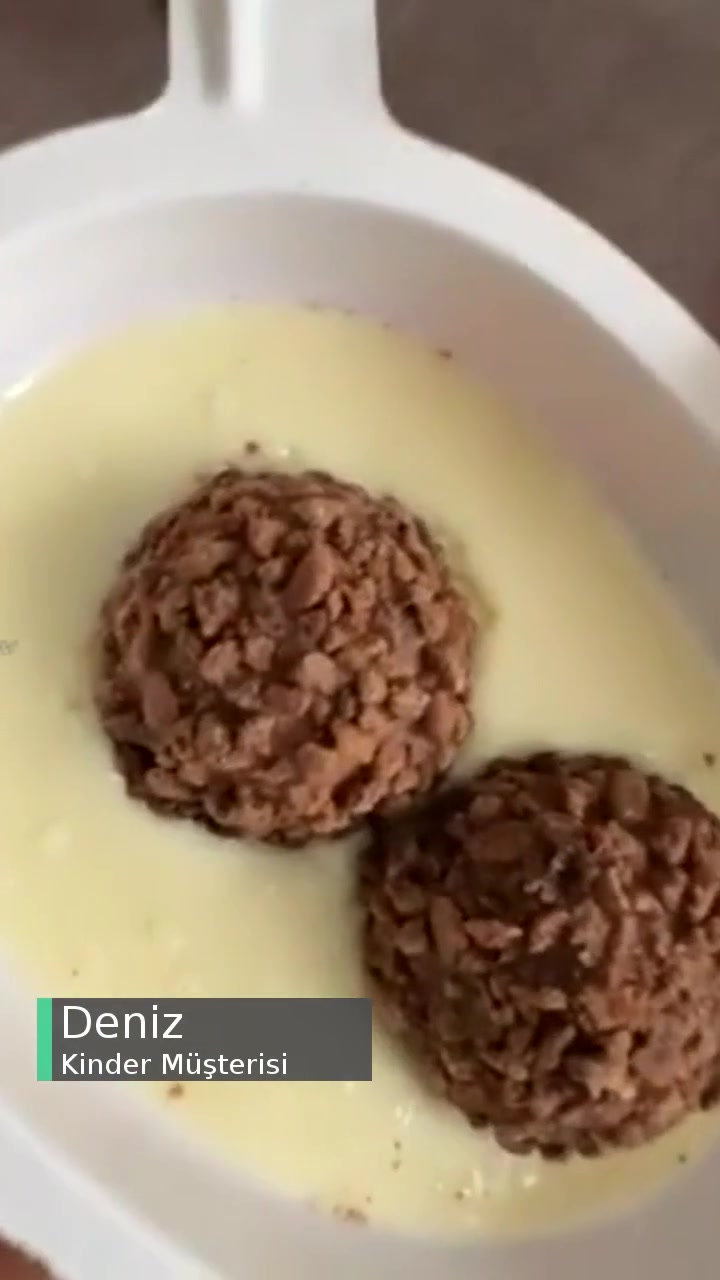 Kinder Joy Yumurtanın Çikolatası Bozuk Çıktı! videonun kapak resmi