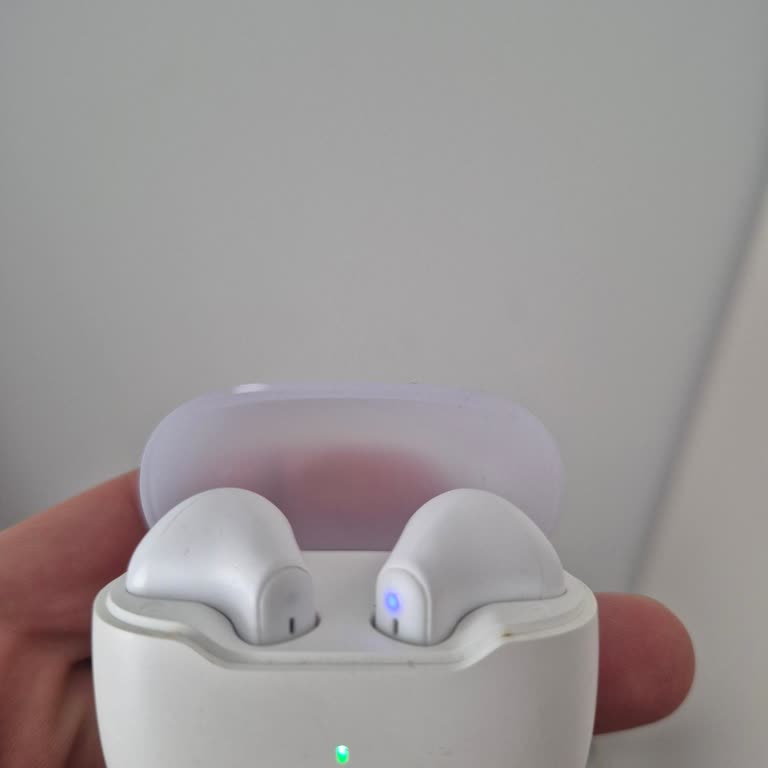 Çalışmayan Shaza Kulaklık İçin Servis Ve Değişim Talebi