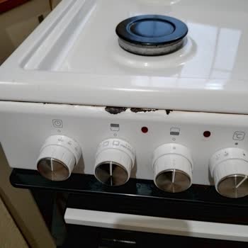 Yeni Vestel Fırında Paslanma Ve Topraklama Sorunu