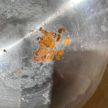 IKEA'dan Aldığım Tava Tek Kullanımda Paslandı Ve İade Talebim Reddedildi