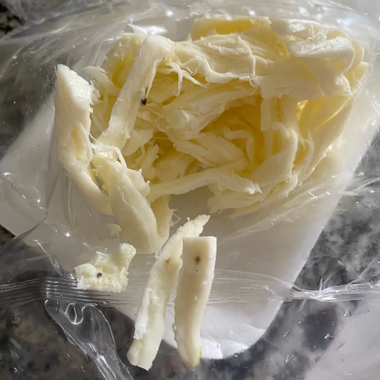 Migros Şarküteride Muratbey Tel Peynirde Küf Tespiti Ve Hijyen Sorunu