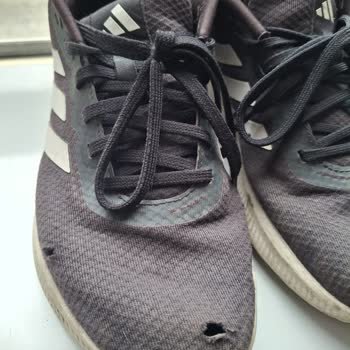 Üç Ay İçinde Yırtılan Ayakkabı İçin İade Talebi Reddedildi