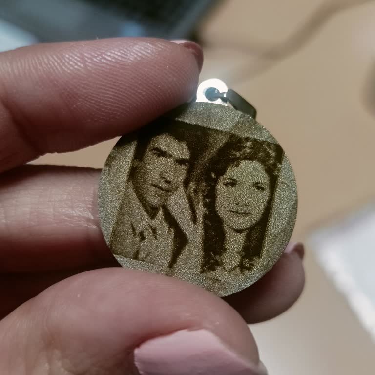 Ürün Görseliyle Uyuşmayan Kolye Ve İlgisiz Müşteri Desteği