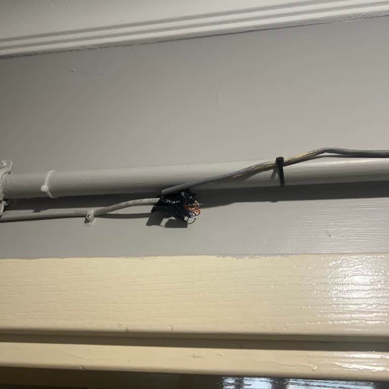 Türk Telekom’un Sabit Telefon Hattını İzin Almadan Kesmesi