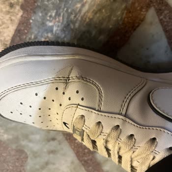 Kırık Burunlu Nike Air Force Ayakkabıda Kalite Ve Orijinallik Sorunu