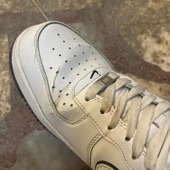 Kırık Burunlu Nike Air Force Ayakkabıda Kalite Ve Orijinallik Sorunu