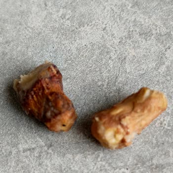 Taşkale Helvasındaki Sert Taş Parçaları Sağlık Riski