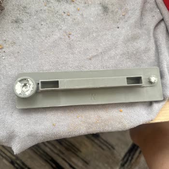 Üst Sepet Asansör Parçasının Kırılması Ve 5.500 TL Ücretli Değişim Talebi