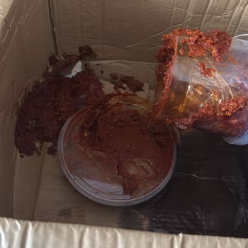 Soğuk Zincir İhlali Ve Cevapsız Müşteri Hizmeti Nedeniyle Ramazan Paketi Şikayeti