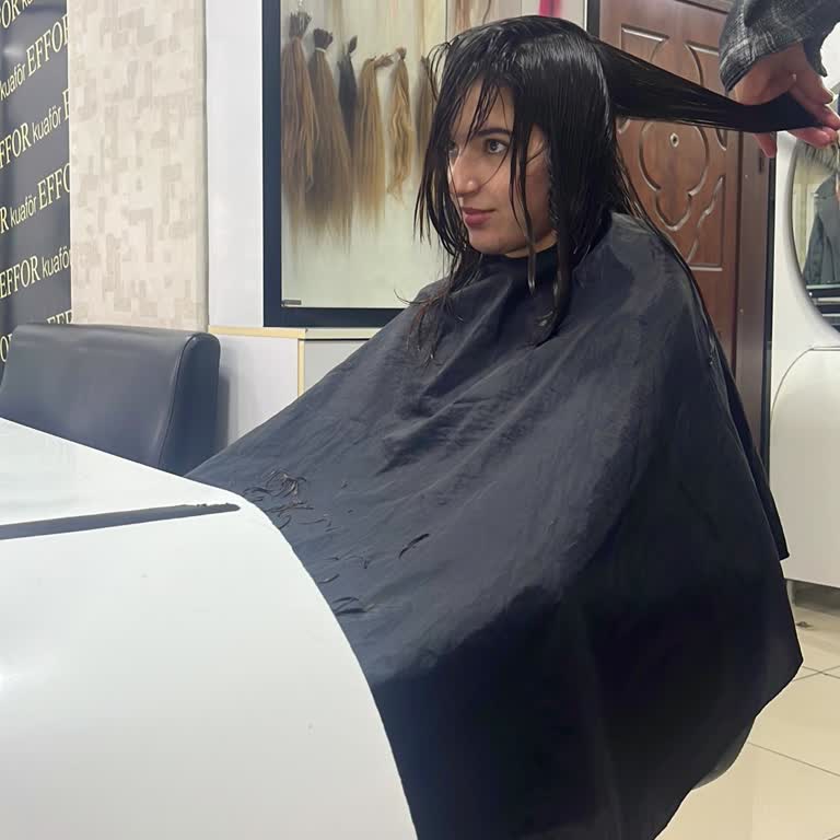 Effor Bayan Kuaförü Yetkisiz Fön ve Saygısız Tutum Nedeniyle Saç Kesimi Şikayeti