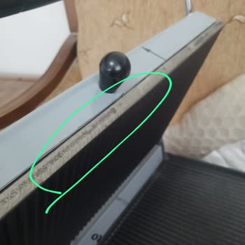 Kusurlu Endüstriyel Tost Makinesi İadesinde Kargo Ücreti Kesintisi