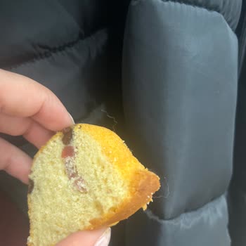 Eti Baton Kekinde Elyaf Benzeri Yabancı Madde Tespiti