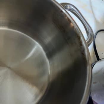 Bingo Akıllı Kapsül Pro Yetersiz Temizlik: Tencereler Temizlenmedi