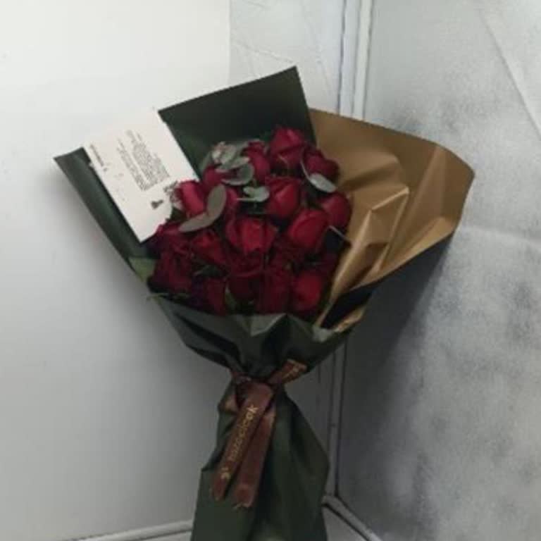 Taze Çiçek Sipariş Edilen Gül Buketi Yanlış Gönderildi ve Müşteri Hizmeti Yanıt Vermedi