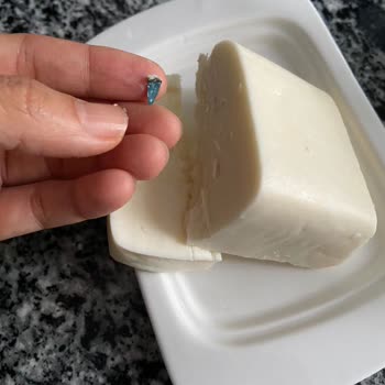 Beyaz Peynirde Metal Parça Bulunması Ve Şube İletişim Sorunu