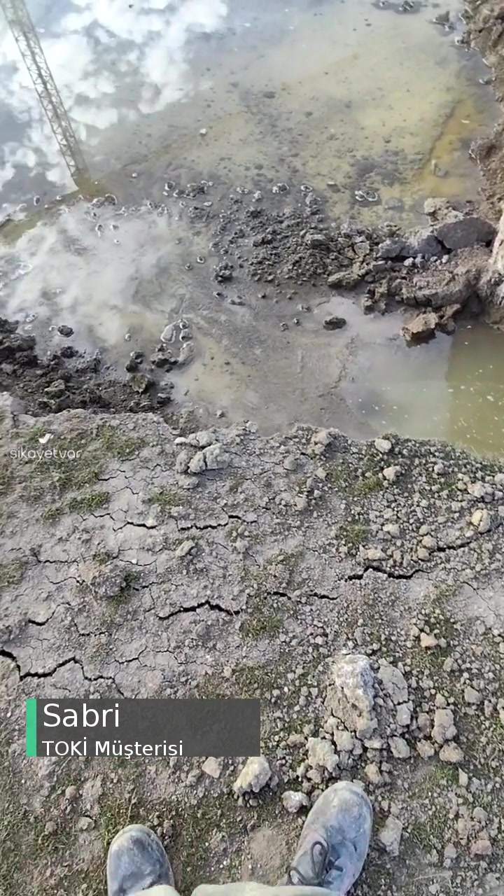 Ankara Polatlı TOKİ Kontrol Eksikliği, İş Güvenliği Olmaması videonun kapak resmi